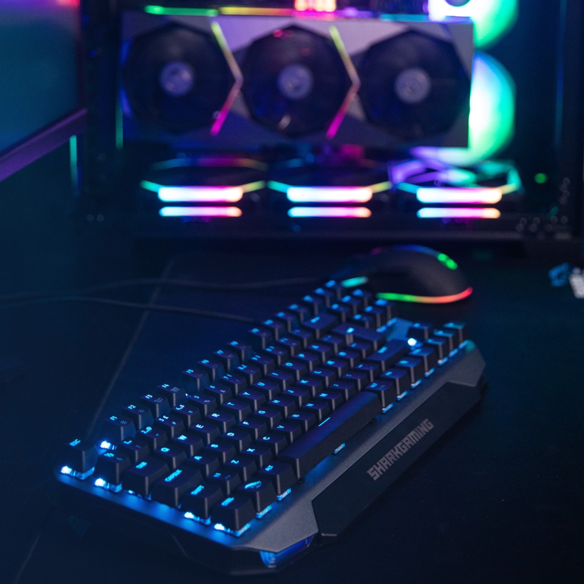 Shark Venator K50-TKL Red Switch Tangentbord
